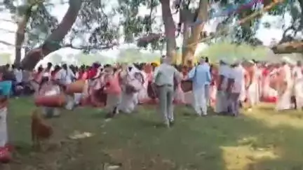 तोरपा: खुदन बगीचा रायसेमला में पारंपरिक धनवार पाडहा जतरा का धूमधाम से आयोजन