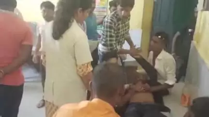 खजौली: खजौली थाना क्षेत्र के कजियाही गांव में बिजली के करंट से बबलू कुमार पासवान (22) की मौत