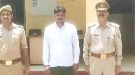 महोबा: श्रीनगर पुलिस ने ढीकवाहा गांव से दुष्कर्म के वांछित अभियुक्त आशीष सिंह उर्फ गोल्डन को किया गिरफ्तार