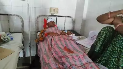 झालरापाटन: सुनेल क्षेत्र के हेमड़ा गांव में स्पीड में आ रही दो बाइकों की भिड़ंत, एक बाइक सवार युवक घायल, जिला अस्पताल भर्ती