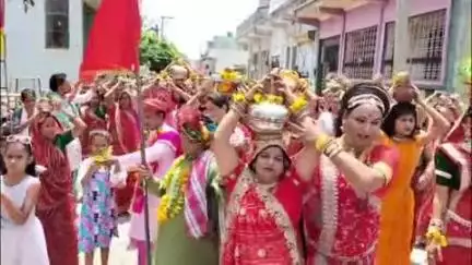 अन्ता: हाउसिंग बोर्ड कॉलोनी अंता में शिवपुराण कथा का शुभारंभ कलश यात्रा के साथ हुआ