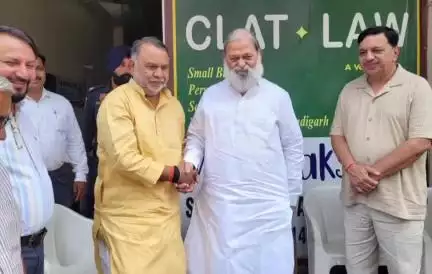 अम्बाला: मंत्री अनिल विज ने “एक भारत श्रेष्ठ भारत” अभियान के तहत बिहार के पूर्व मंत्री बृज किशोर बिंद से मुलाकात की