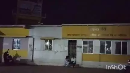 गोंदिया: मुर्रीच्या सरपंचावरील अविश्वास प्रस्ताव बारगळला गावात तनावपूर्ण वातावरण पोलिसांचा बंदोबस्त