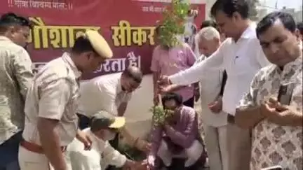 सीकर: गोपीनाथ गौशाला में वंदे गंगा जल संरक्षण अभियान के तहत कार्यक्रम का आयोजन, जिला कलेक्टर मुकुल शर्मा रहे मौजूद