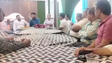 दमोह: आयकर विभाग के जॉइंट कमिश्नर मुदित जैन दमोह पहुंचे, करदाताओं और नियुक्ताओं के लिए जागरूकता कार्यक्रम में हुए शामिल