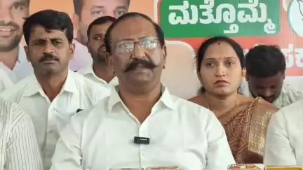 ಕೊರಟಗೆರೆ: ಬಿಜೆಪಿ ಮುಖಂಡ ಸೇರಿ ಸ್ವಾಮೀಜಿಗಳ ಮೇಲೆ ಕೊಲೆ ಯತ್ನ ಎಫ್ ಐ ಆರ್ ದಾಖಲು ಖಂಡನೀಯ : ಕೊರಟಗೆರೆಯಲ್ಲಿ ನಿವೃತ್ತ ಐಎಎಸ್ ಅಧಿಕಾರಿ ಅನಿಲ್ ಕುಮಾರ್