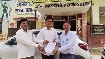 झुंझुनू: उदयपुरवाटी में निशुल्क पानी टैंकर सप्लाई में धांधली का आरोप, पार्षदों ने ज्ञापन सौंपकर दो दिन का दिया अल्टीमेटम