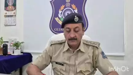 નવસારી: વિદેશ મોકલવાના બહાને 23 લાખ રૂપિયાથી વધુની છેતરપિંડી અંગે પોલીસ ફરિયાદ, dysp એ આપી માહિતી