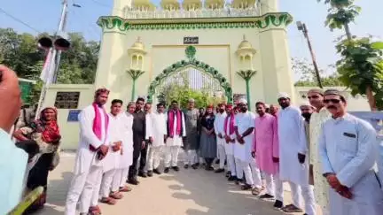 शाहजहांपुर: शाहजहांपुर में छाई ईद-उल-अजहा की रौनक, हजारों लोगों ने अदा की नमाज