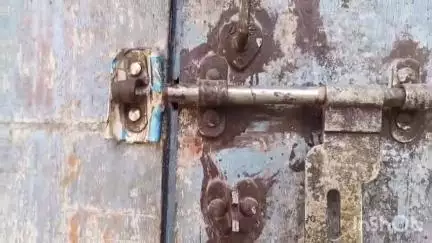 जहानाबाद: गांधी नगर मुहल्ले में चोरी की बड़ी वारदात, बंद घर से 4 लाख के गहने और बर्तन चोरी