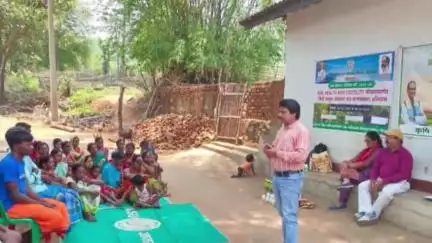 बलियापुर: कृषि संकल्प अभियान के तहत धोखरा गांव में कृषि विज्ञान केंद्र बलियापुर द्वारा कृषक गोष्ठी का आयोजन किया गया