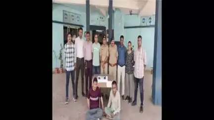 અમદાવાદ શહેર: સાબરમતી વિસ્તારમાંથી પોલીસે મંદિરમાં ચોરી કરનાર બે આરોપીઓ ઝડપ્યા
