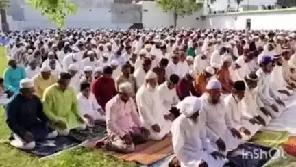 गदरपुर: गदरपुर में ईद-उल-अजहा का उत्सव धूमधाम के साथ मनाया गया