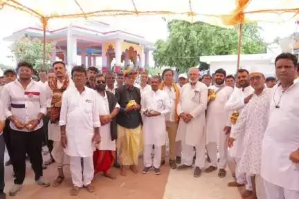 गलियाकोट: भट्ट मेवाडा ब्राह्मण समाज बड़ा चौखला गोरेश्वर क्षेत्र द्वारा 121 यजमानों का गंगोध्यापन संपन्न
