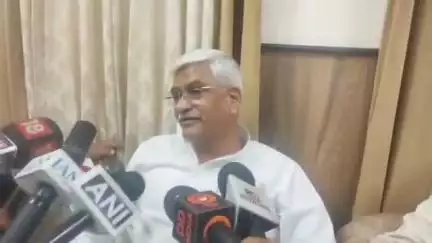 जोधपुर: जोधपुर में केंद्रीय संस्कृति और पर्यटन मंत्री गजेंद्र सिंह शेखावत ने दौरे के दौरान कांग्रेस नेता पर साधा निशाना