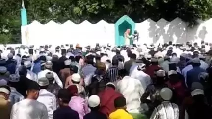 कोंडागांव: कोंडागांव में धूमधाम से मनाया गया ईद-उल-अजहा का पर्व, मुस्लिम समुदाय ने भाईचारे और एकता का दिया संदेश