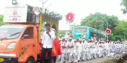 अकोट: श्रद्धा सागर येथून संत वासुदेव महाराज यांच्या पालखिचे पंढरपूर आषाढी वारी सोहळ्यासाठी प्रस्थान