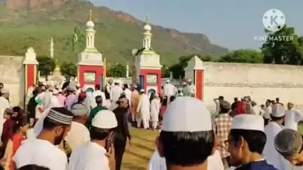 रोहतास: रोहतास प्रखंड में उत्साहपूर्वक मनाया गया बकरीद का पर्व
