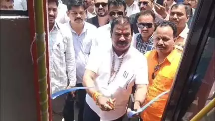 बुलढाणा: आ.संजय गायकवाड यांच्या हस्ते बस स्टँडवर 5 नवीन बसेसचा लोकार्पण सोहळा संपन्न