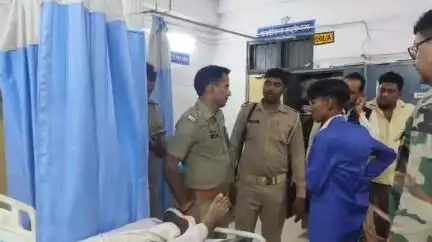 चकिया: खरौझा गांव के समीप बाइक सवार को बचाने में पलटा डीजे, एक युवक की हुई दर्दनाक मौत, दूसरा गंभीर रूप से घायल