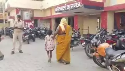 कासगंज: सदर कोतवाली क्षेत्र में लड्डू का लालच देकर 7 साल की मासूम के साथ किया गया दुष्कर्म का प्रयास