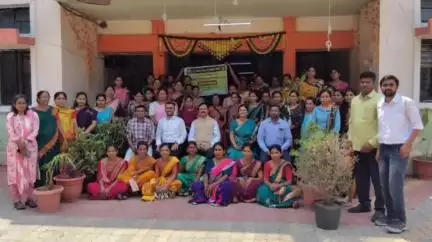 अकोला: व्यावसायिक शेतीत महिलांचे योगदान मोलाचे – डॉ.खर्चे,संशोधन संचालक पीडीकेव्ही.