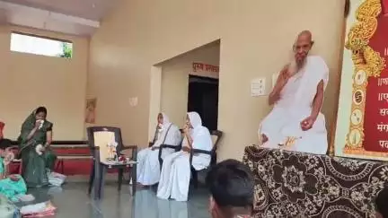 सैलाना: जैन धर्मशाला में नवरत्न परिवार द्वारा सामूहिक आयंबिल तप आराधना का आयोजन