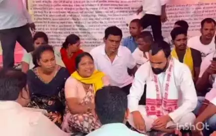 बिंद्रानवागढ़ गरियाबंद: गरियाबंद के मैनपुर में बुधवार की सुबह से जारी भूख हड़ताल खत्म हो गया है, 10 सूत्रीय मांगों को लेकर