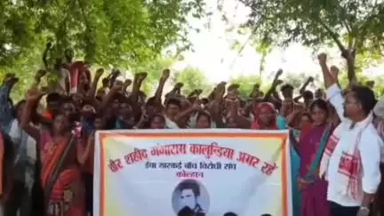 चाईबासा: ईचा डैम के विरोध में धोलाडीह में जनसंपर्क अभियान, हेमंत सोरेन पर गंभीर आरोप