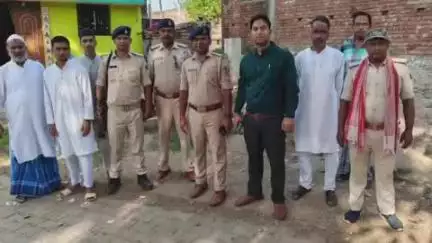 सिरदला: बकरीद का त्योहार शांतिपूर्ण रहा, मस्जिदों में नमाज के बाद कुर्बानी की रस्म अदा की गई, लोगों ने एक-दूसरे को दी बधाई