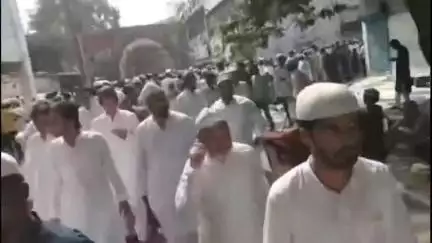 प्रयागराज शहर में धूमधाम से संपन्न हुआ बकरीद का पर्व, सुरक्षा के लिए किए गए व्यापक इंतजाम