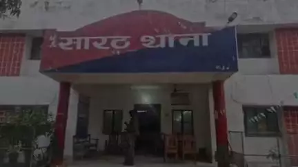 सारठ: राजारायडीह के शख्स ने पिंडारी गांव के पिता-पुत्र पर जमीन पर घर बनाने से रोकने पर जान से मारने की धमकी का आरोप लगाया