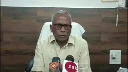 मोहनिया: कैमूर के सिविल सर्जन डॉ. चंदेश्वरी रजक ने बताया, कॉविड-19 के लिए सदर अस्पताल भभुआ में 10 बेड तैयार हैं