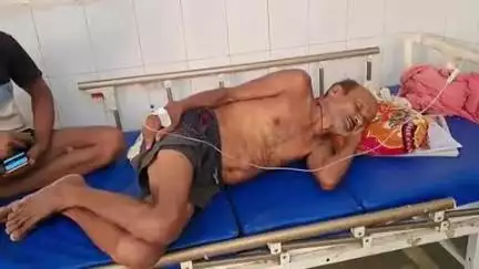 टेटिया बम्बर: महादेवपुर गांव: टीन शेड में करंट से 65 वर्षीय बुजुर्ग झुलसे, सीएचसी खड़गपुर में इलाज जारी