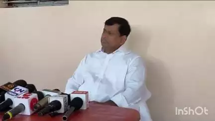 রাজারহাট: পুলিশ অনুব্রত মণ্ডলকে ভয় পায় : নিউটাউনে বিস্ফোরক সুকান্ত মজুমদার