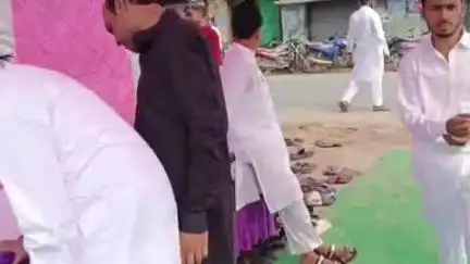 बिशुनपुर: बकरीद पर कड़ी सुरक्षा के बीच बनारी सहित ज़िले की मस्जिदों में अदा की गई नमाज़