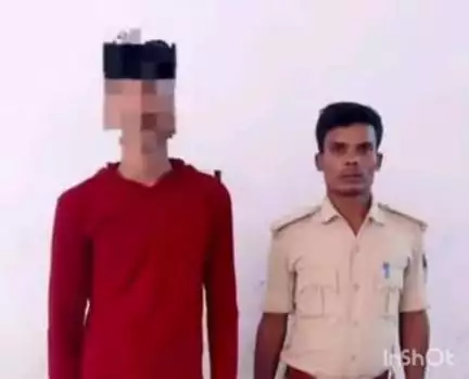 सोनपुर: नयागाँव थाना क्षेत्र में चोरी की मोटरसाइकिल बरामद, 1 अभियुक्त गिरफ्तार