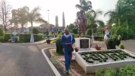 लातेहार: नेतरहाट आवासीय विद्यालय की 460 एकड़ जमीन कहां गई? शनिवार शाम 4 बजे आएगी रिपोर्ट