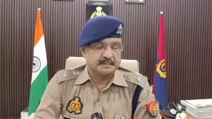 मुरादाबाद: मुरादाबाद पुलिस ने अलग-अलग थाना क्षेत्रों से चार लोगों को शांति भंग के आरोप में किया गिरफ्तार