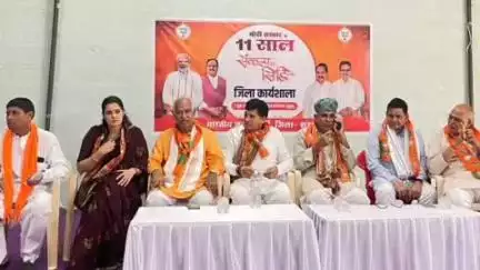 झुंझुनू: झुन्झनू भाजपा कार्यालय में आयोजित हुई संकल्प से सिद्धि तक कार्यशाला, पूर्व केंद्रीय मंत्री ने की शिरकत