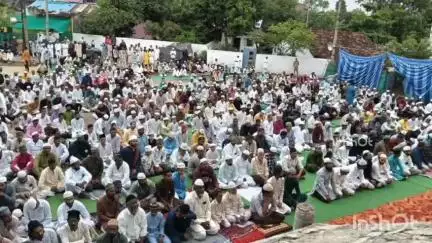 होशंगाबाद नगर: नर्मदापुरम में मुस्लिम समुदाय ने मनाया ईद उल अजहा, ईदगाह पर पढ़ी गई बकरीद की नमाज