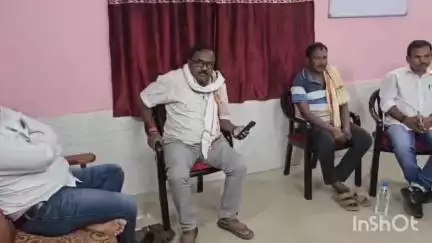 ବୀରମହାରାଜପୁର: ମୁଖ୍ୟମନ୍ତ୍ରୀଙ୍କ ଗସ୍ତ ସମୟରେ ପ୍ରତିବାଦ ଆଶଙ୍କା କରି  ଆମ ଆଦମୀ ପାର୍ଟି ଏବଂ କଂଗ୍ରେସର କର୍ମୀଙ୍କୁ ଉଠାଇନେଲା ବୀରମହାରାଜପୁର ପୋଲିସ