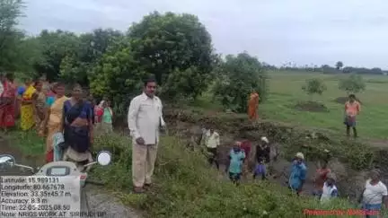 NRIGS work observe at siripudi gp