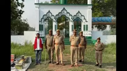 गौरीगंज: जनपद के थानों ने अपने-अपने थानाक्षेत्रों में भ्रमणशील रहकर ईद-उल-अजहा की नमाज को सकुशल संपन्न कराया