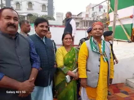 श्रीमती अप्सरा मिश्रा जी को महिला आयोग के अध्यक्ष पद पर मनोनयन करने के लिए शीर्ष नेतृत्व का आभार 🙏, श्रीमती मिश्रा जी को जदयू शिक्षा प्रकोष्ठ समस्तीपुर एवं मेरी  ओर से हार्दिक बधाई एवं शुभकामनायें, 👌🌹👏🌹🙏