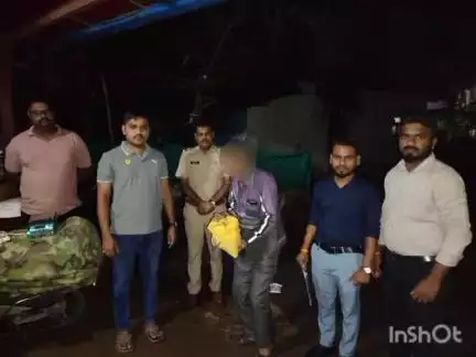 चिपळुण: खेर्डी शिगवणवाडी मुस्लिम मोहल्ला येथून २० हजारांच्या गांजासह एकास अटक