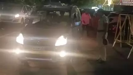 திருவண்ணாமலை: சாமி தரிசனம் செய்ய வரும் வாகனங்கள் போக்குவரத்து நெரிசல் ஏற்படாமல் முறைப்படுத்த பொதுமக்கள் கோரிக்கை