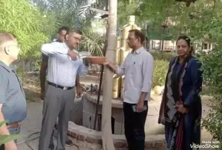 भीनमाल: जालौर में जिला प्रशासनिक अधिकारियों ने पक्षियों के लिए लगाए परिंडे
