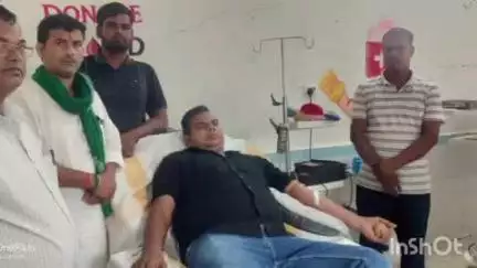 खगड़िया: बलुआही स्थित अस्पताल में किया गया रक्तदान