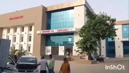 मुंगेर: बाकरपुर में पुराने विवाद को लेकर दो पक्ष आपस में भिड़े, पुलिस जांच में जुटी